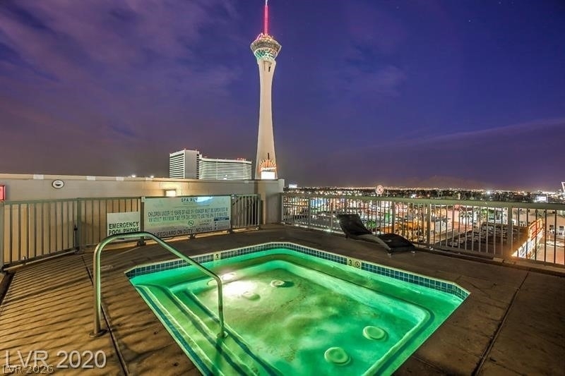 200 W Sahara Avenue - Photo 16