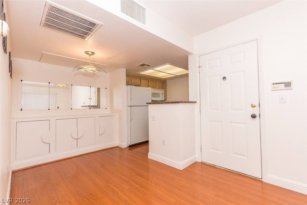 8070 W Russell Road - Photo 6