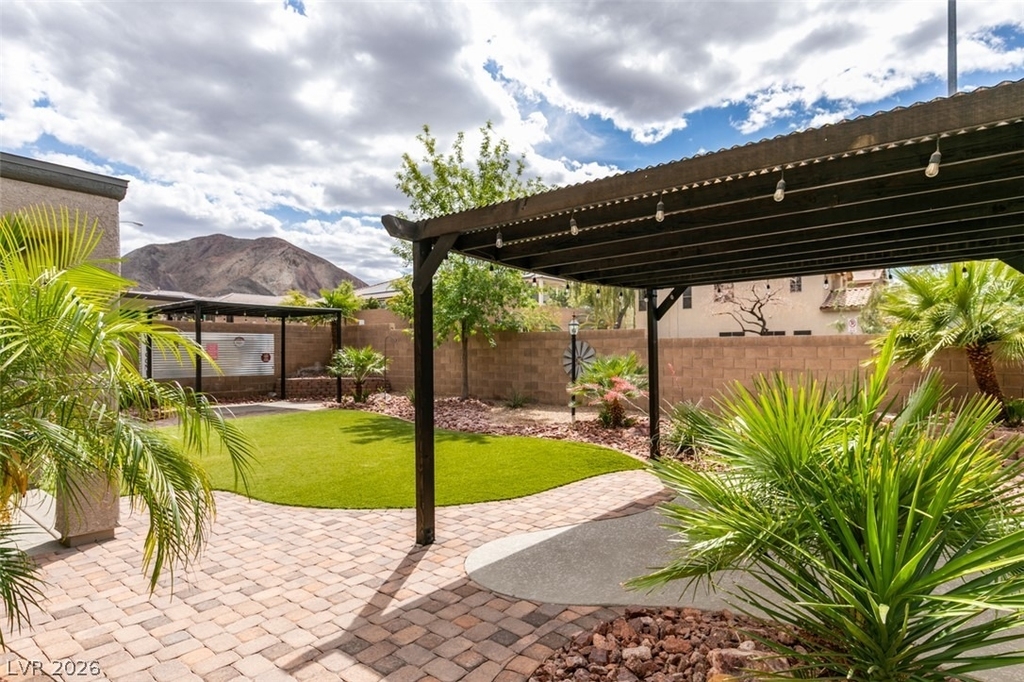 1129 Emanuel Street - Photo 41
