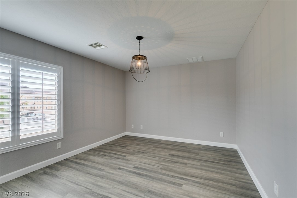 1129 Emanuel Street - Photo 32