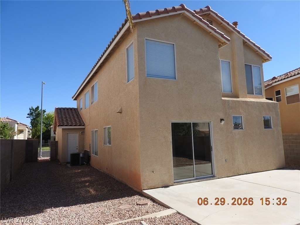 742 Endicott Court - Photo 39