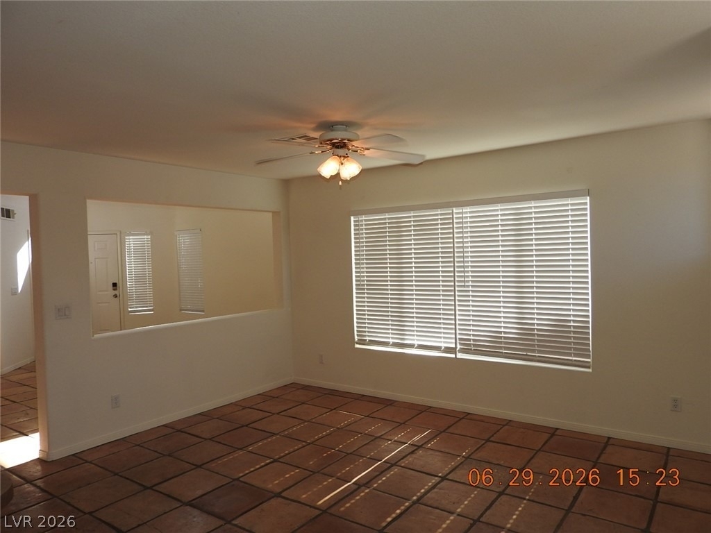742 Endicott Court - Photo 12