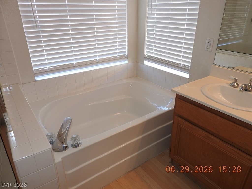 742 Endicott Court - Photo 26