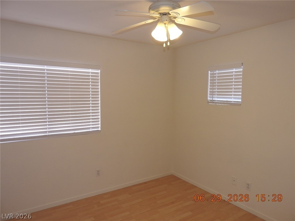 742 Endicott Court - Photo 32