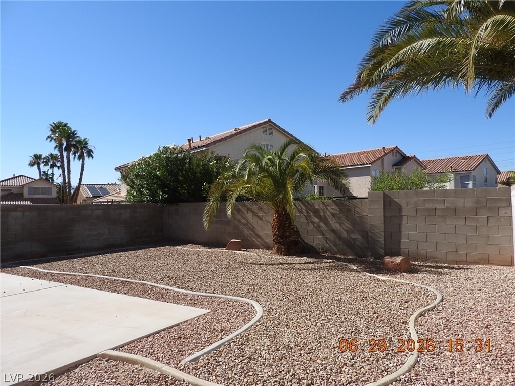 742 Endicott Court - Photo 36