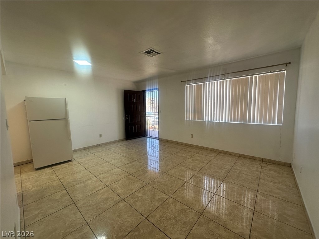 4707 Cessna Avenue - Photo 3