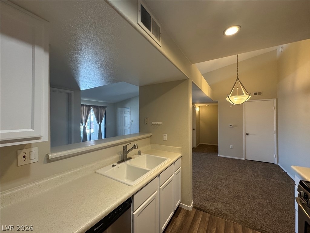 950 Seven Hills Drive - Photo 9
