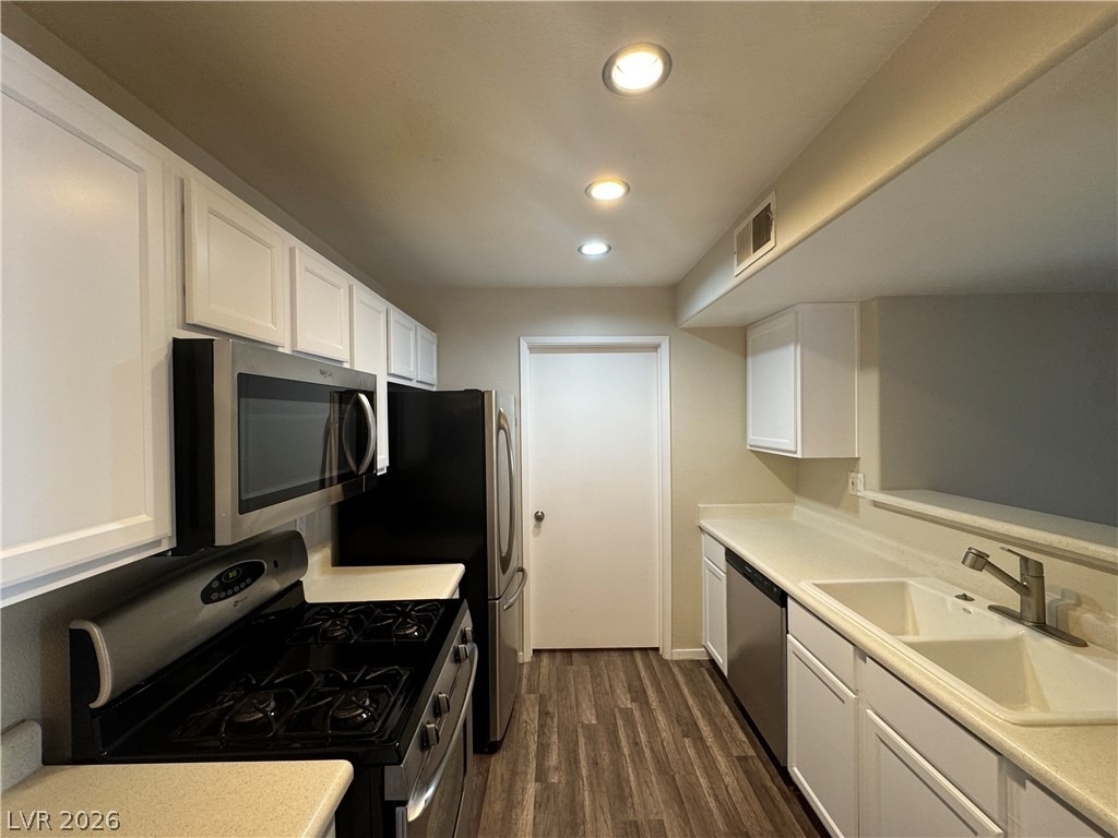 950 Seven Hills Drive - Photo 8