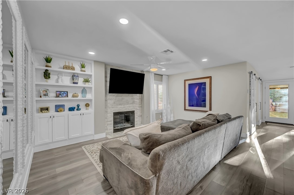 1413 Premier Court - Photo 18