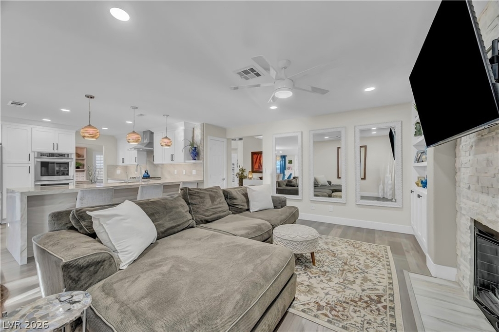 1413 Premier Court - Photo 21