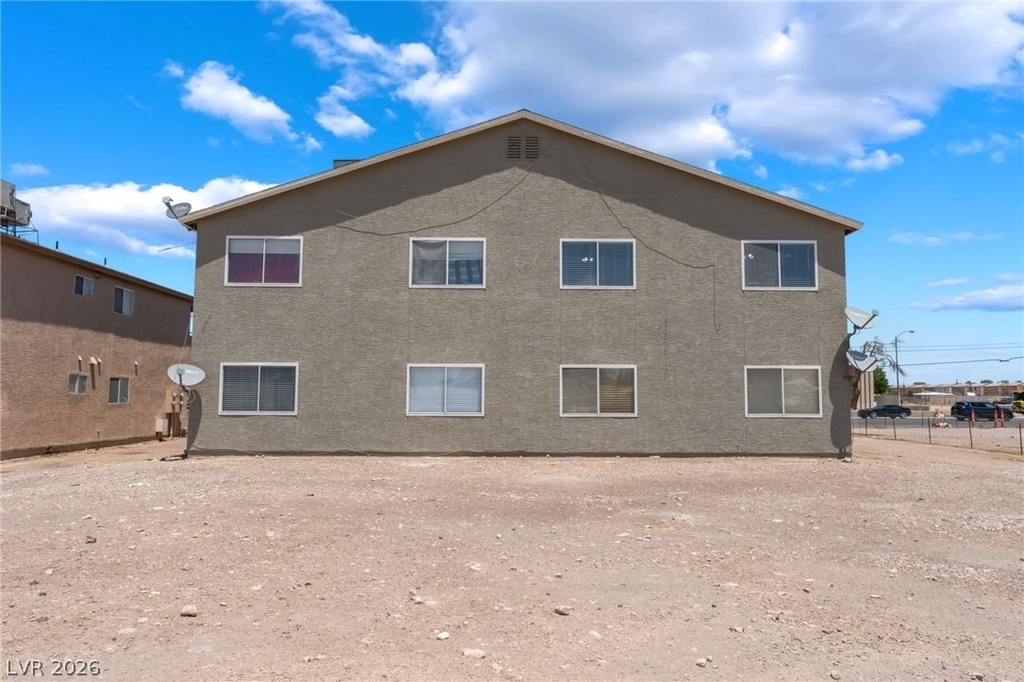 5689 E Lake Mead Boulevard - Photo 18