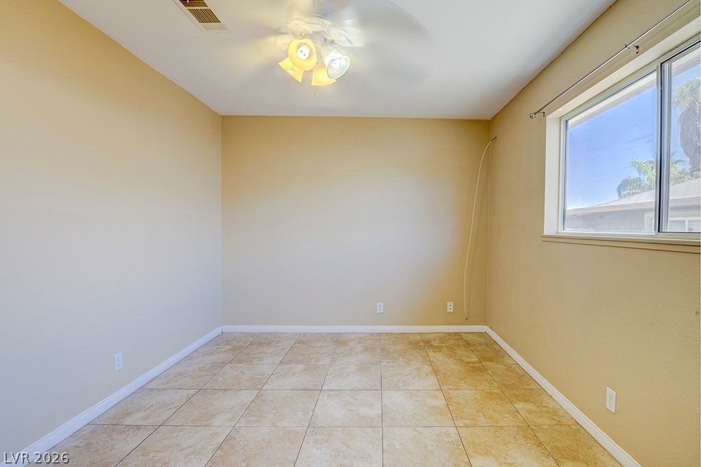 3990 Syracuse Drive - Photo 35
