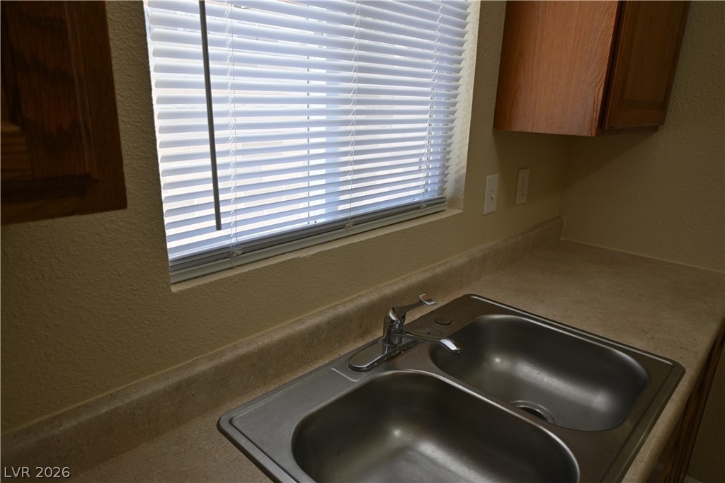 320 N 16th Street - Photo 11