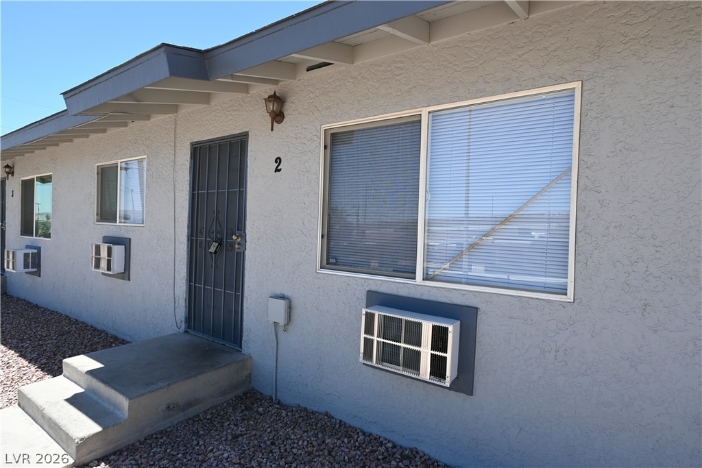 320 N 16th Street - Photo 3