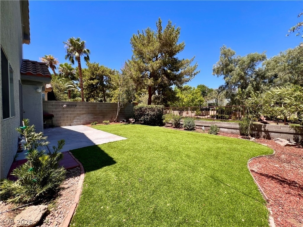 9524 Rancho Palmas Drive - Photo 14