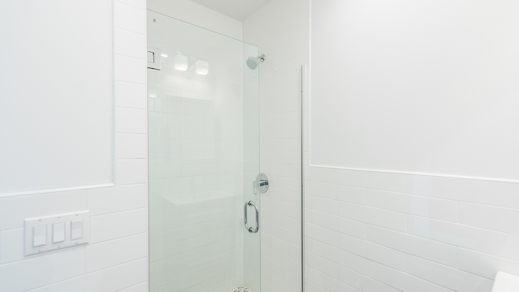 260 Washington Ave - Photo 2
