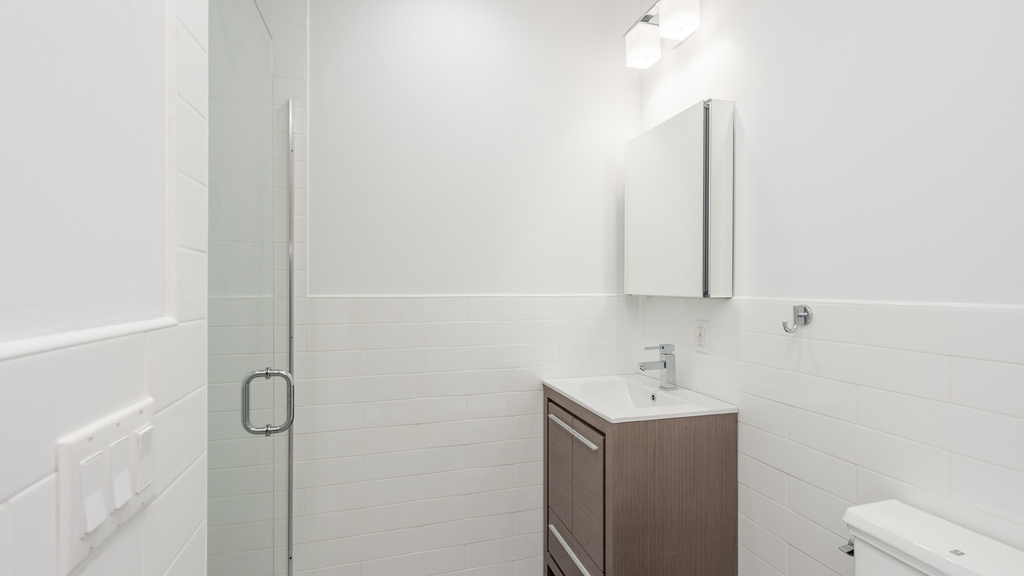 260 Washington Ave - Photo 5