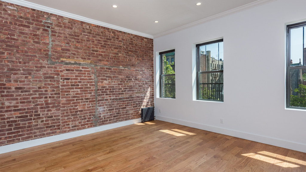 260 Washington Ave - Photo 6