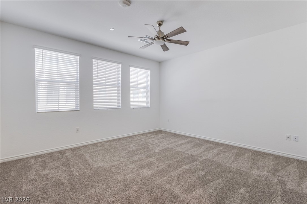 2555 Hampton Road - Photo 15