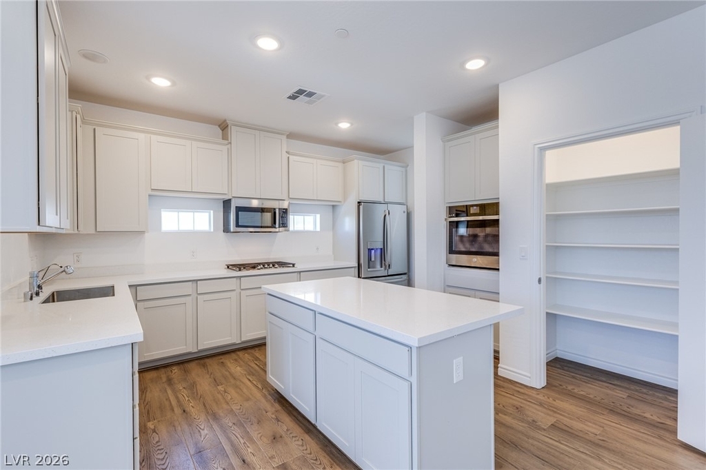 2555 Hampton Road - Photo 10