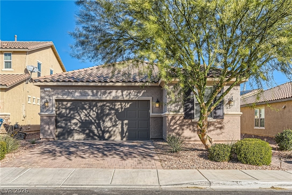 974 Spiracle Avenue - Photo 0