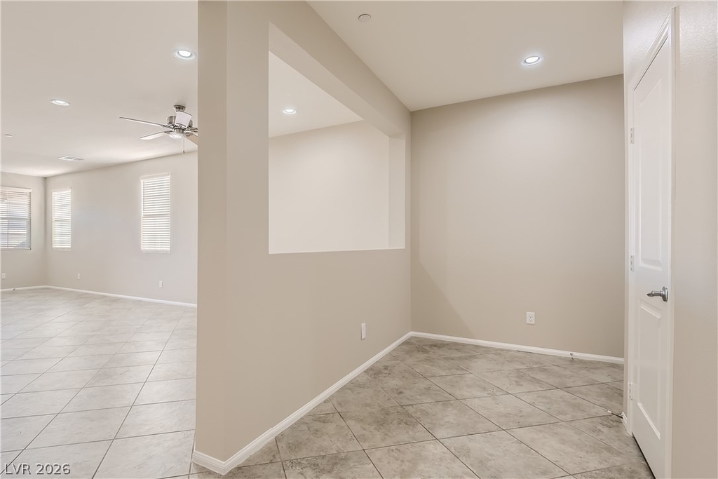 974 Spiracle Avenue - Photo 4