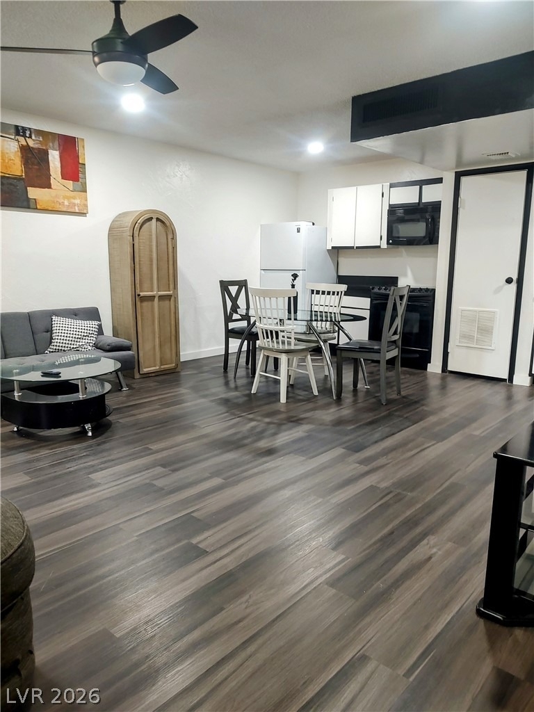 1507 Elizabeth Avenue - Photo 1