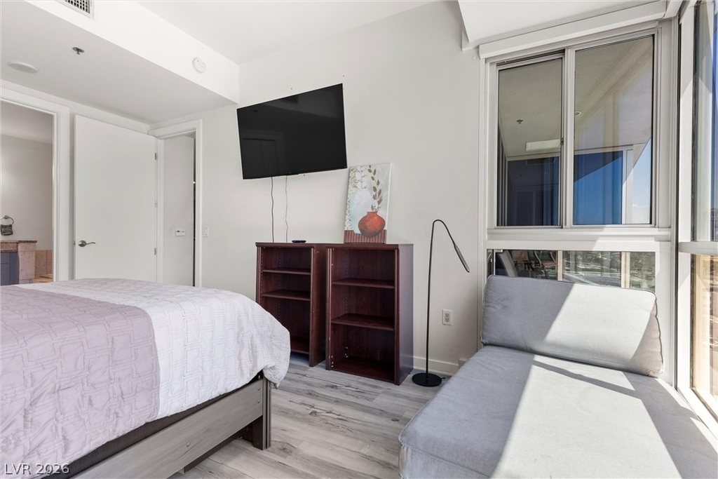4575 Dean Martin Drive - Photo 9