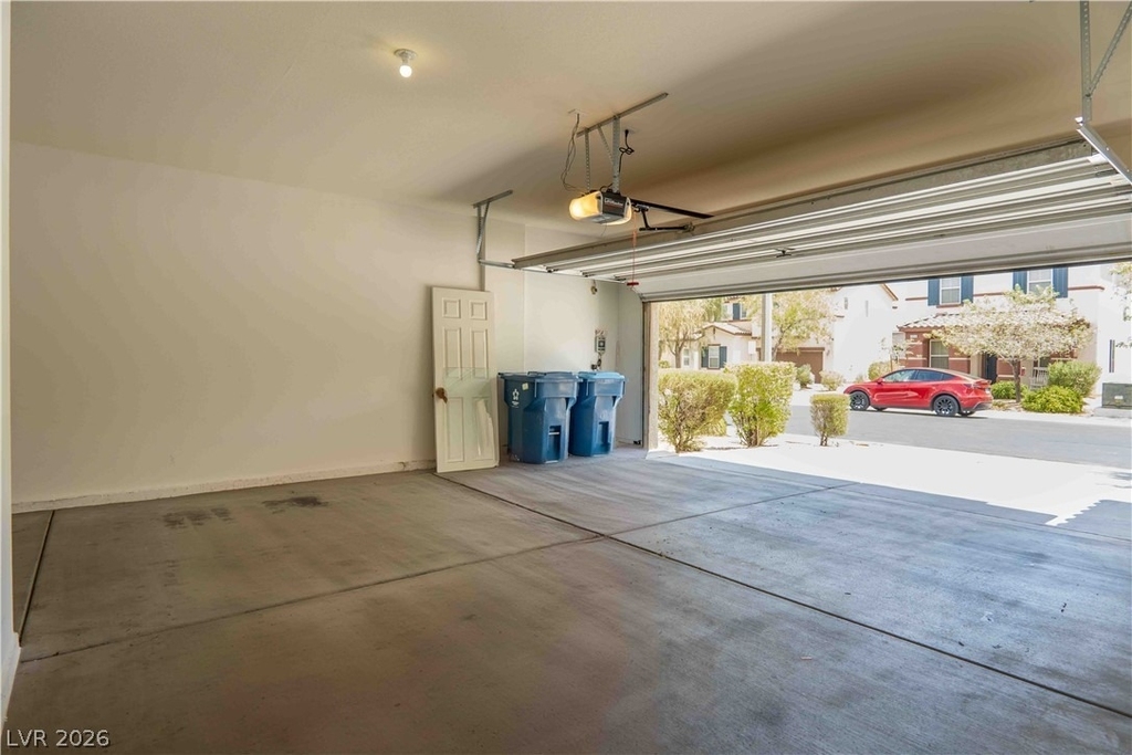 10127 Glorious Moon Court - Photo 5