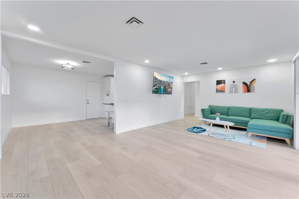 105 Marigold Lane - Photo 6