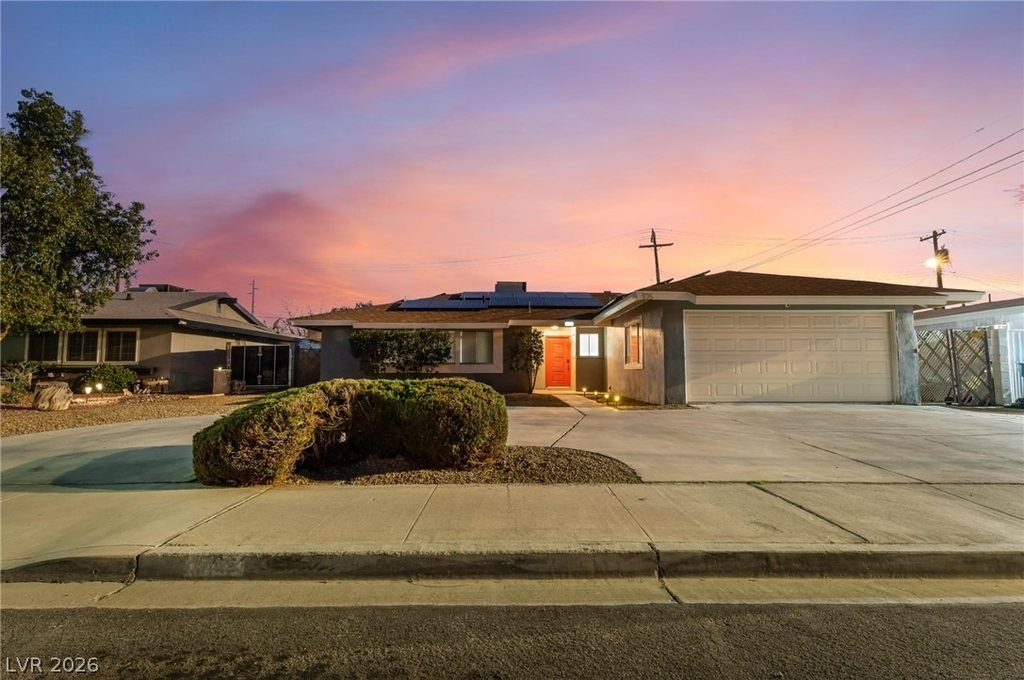 105 Marigold Lane - Photo 2