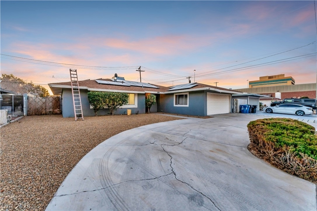 105 Marigold Lane - Photo 3