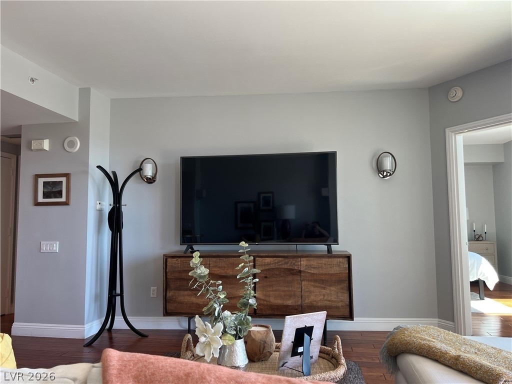 322 Karen Avenue - Photo 2