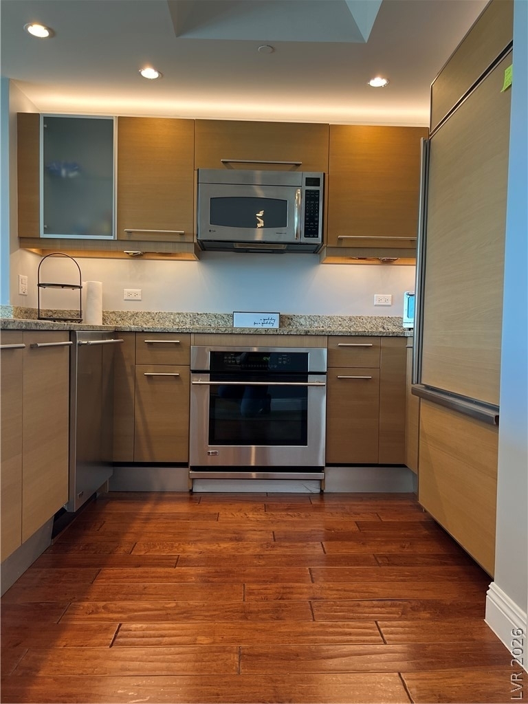 322 Karen Avenue - Photo 3