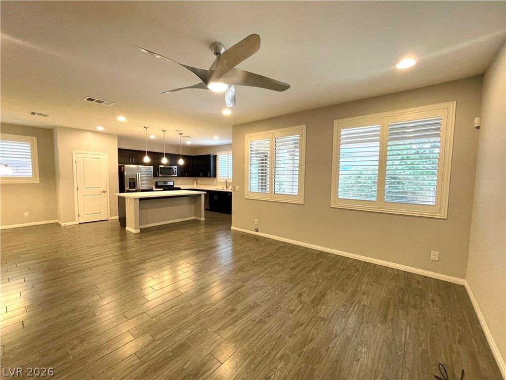 9702 Canyon Landing Avenue - Photo 6