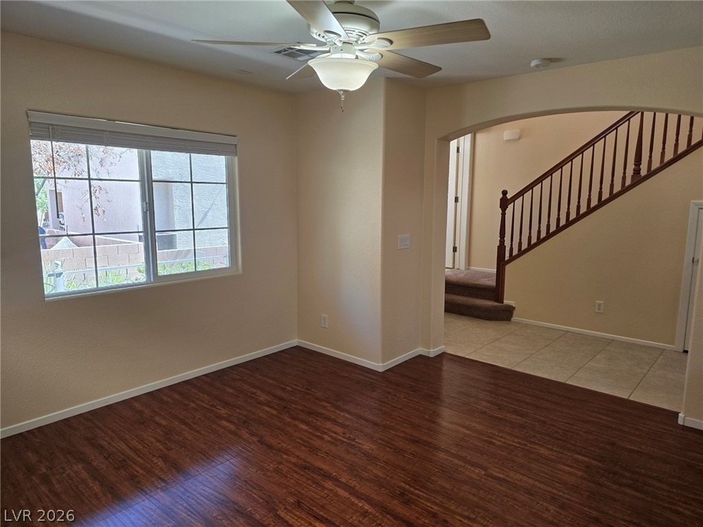 9160 Column Court - Photo 8