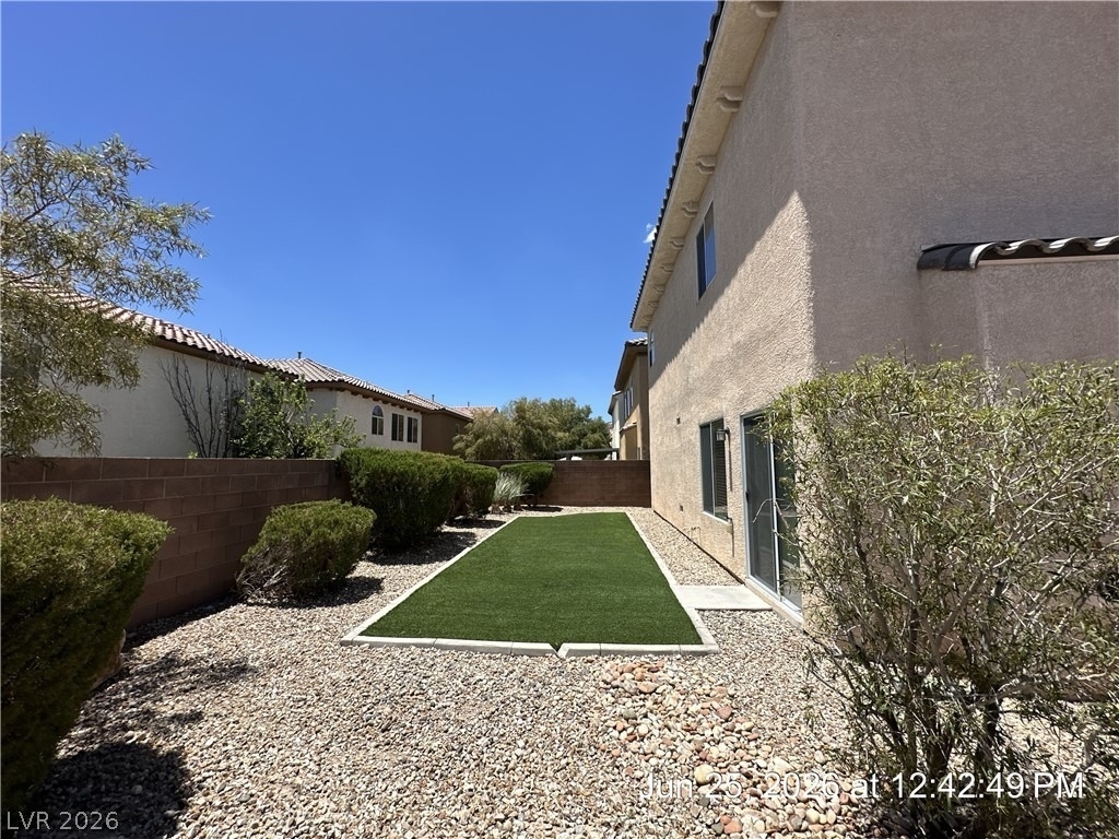 8103 Cheerful Valley Avenue - Photo 37
