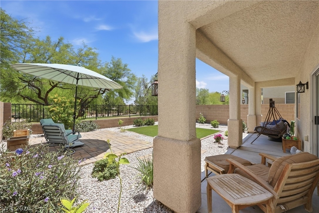 9816 Red Horse Street - Photo 15