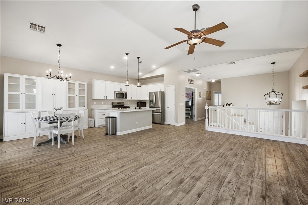 9816 Red Horse Street - Photo 24