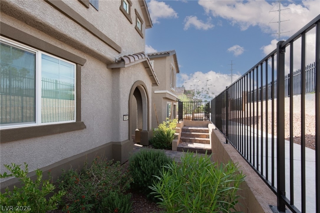8045 Skye Foxx Street - Photo 4