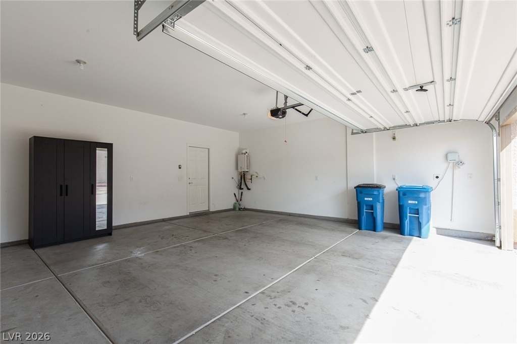 8045 Skye Foxx Street - Photo 30