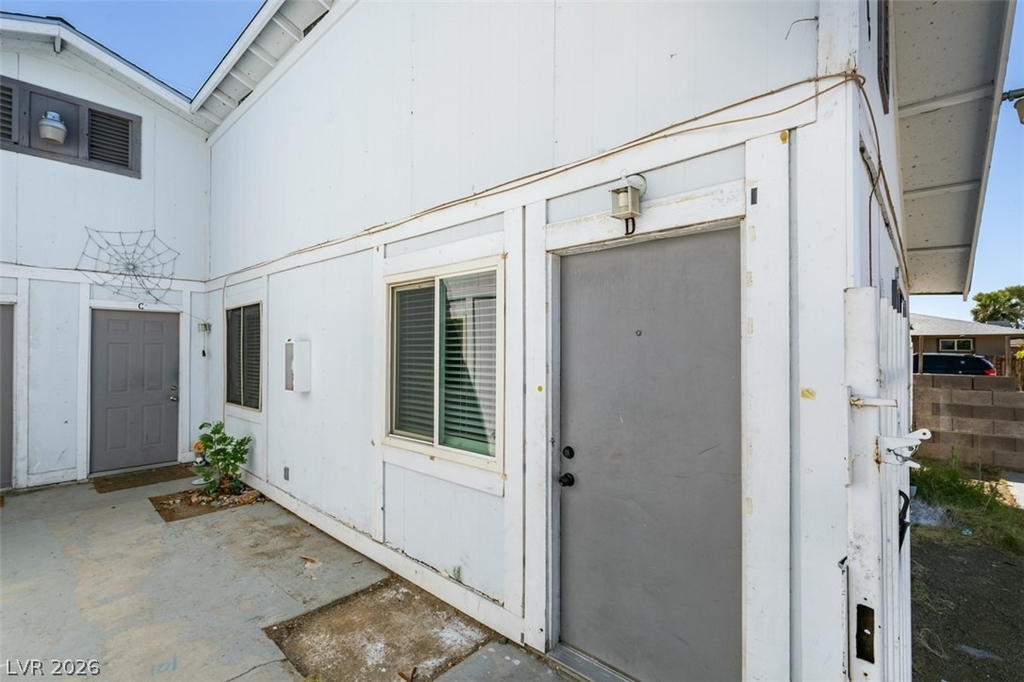 5806 Dodd Street - Photo 4