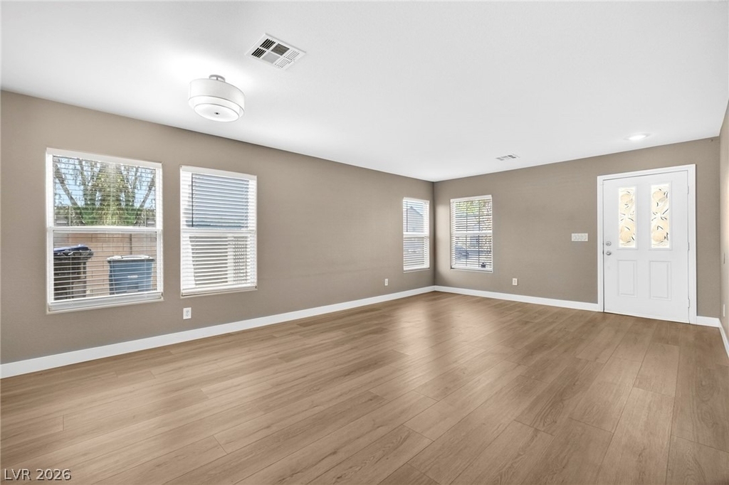 6117 Brenneman Street - Photo 6
