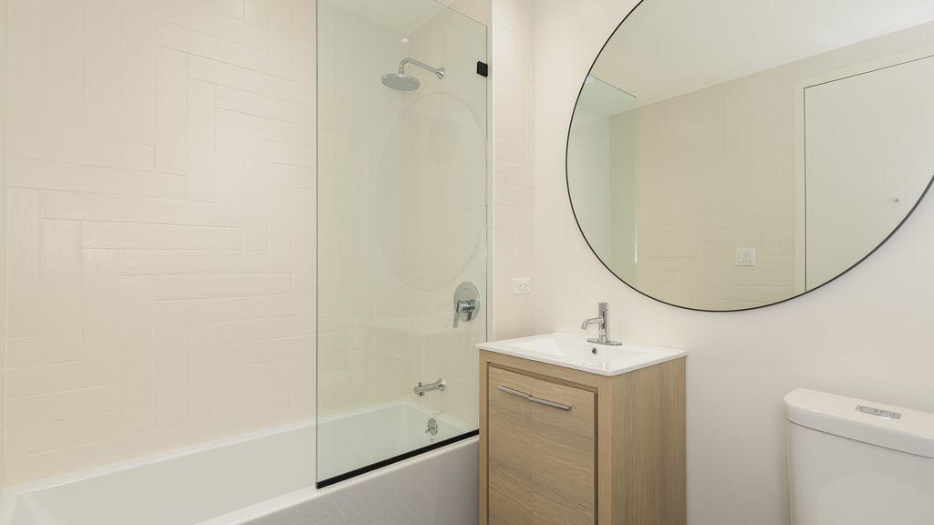 1068 Fulton St - Photo 3