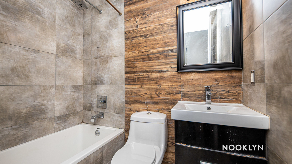 753 Lexington Ave  - Photo 6