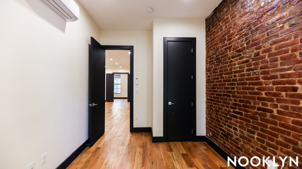 758 Putnam Ave - Photo 7