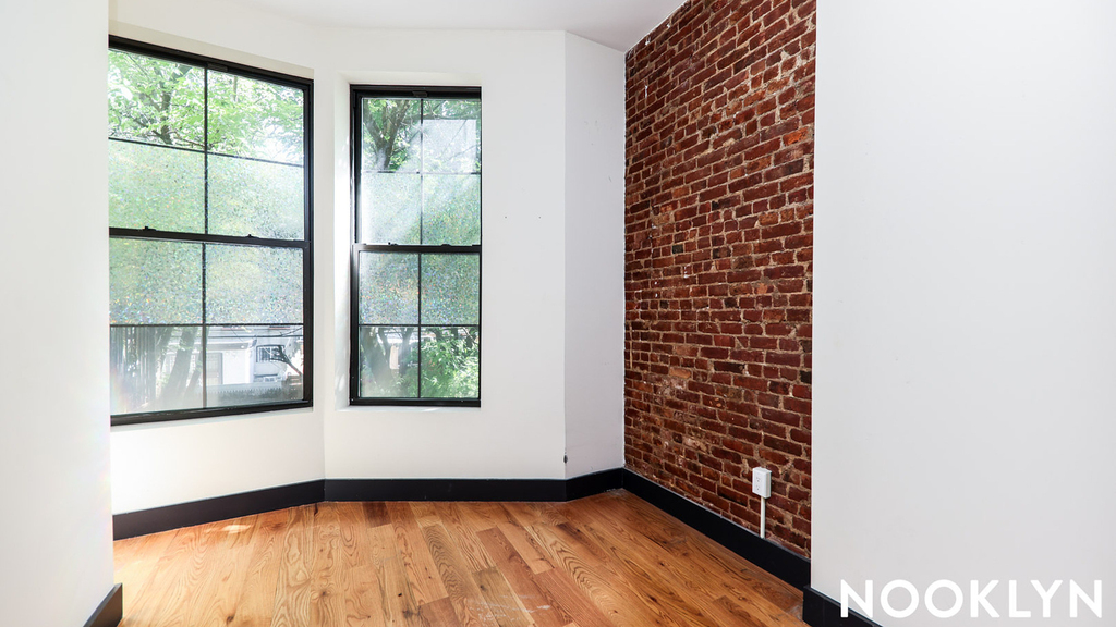 758 Putnam Ave - Photo 11
