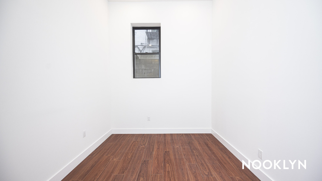 217 S 4th St - Photo 4