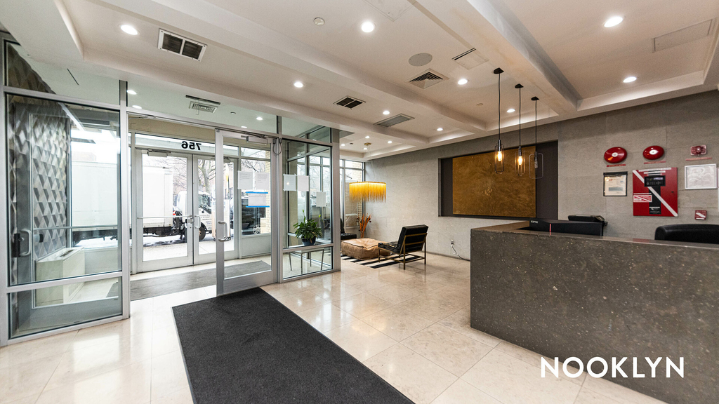 756 Myrtle Ave - Photo 2