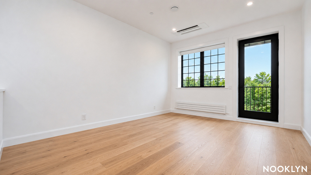 166 Eckford St - Photo 4
